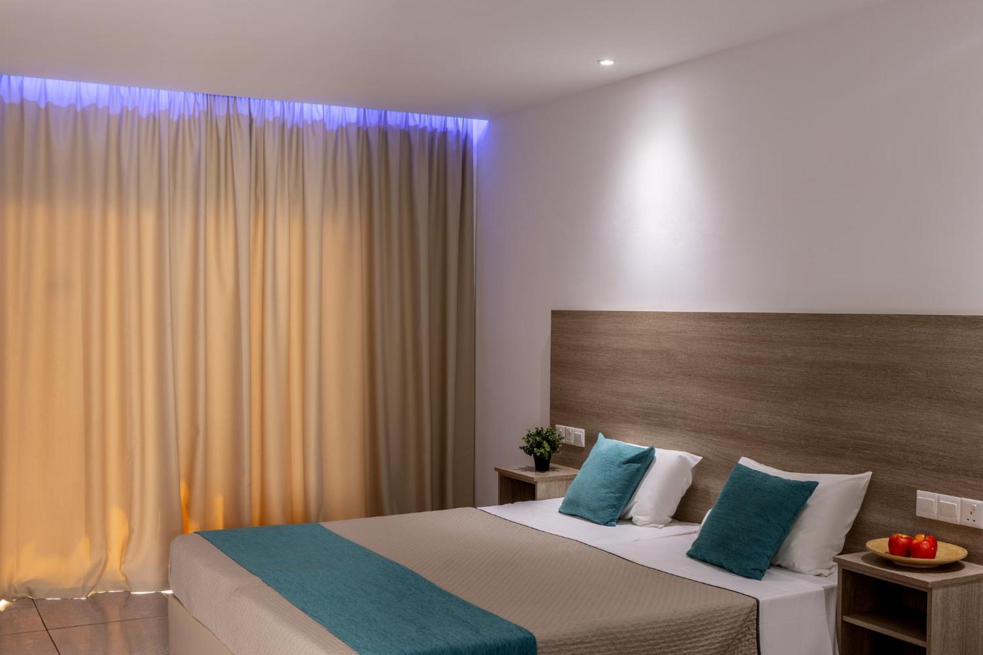 Milea Hotel Ayia Napa Room photo