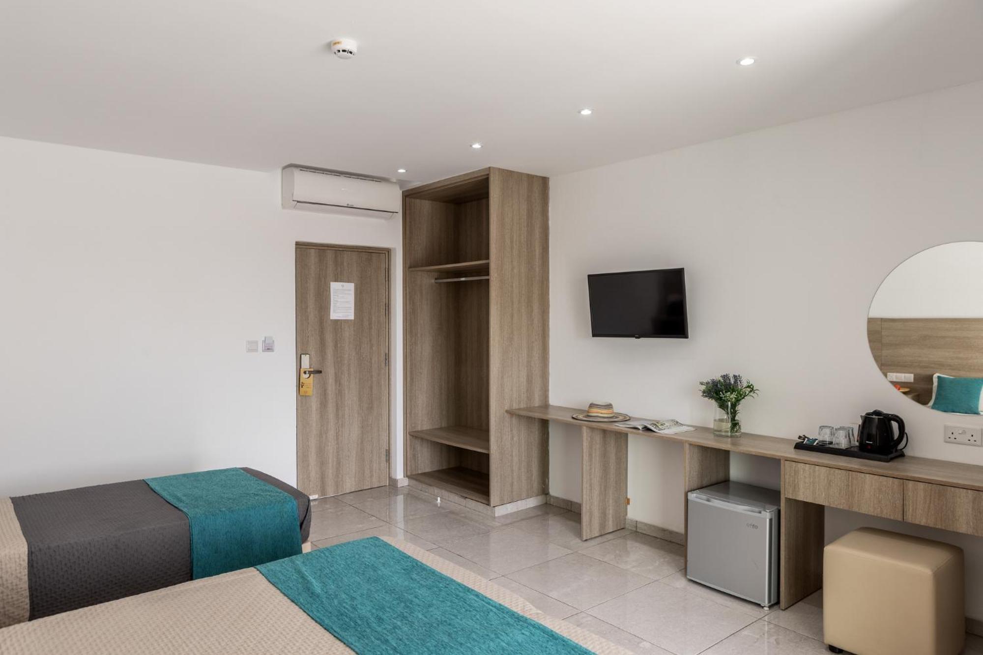 Milea Hotel Ayia Napa Room photo